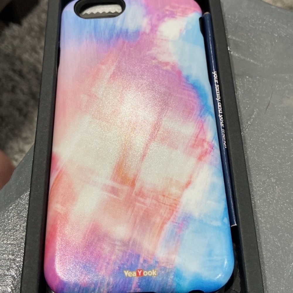 iPhone 6/6s case. Never used. Comes with screen protector.
